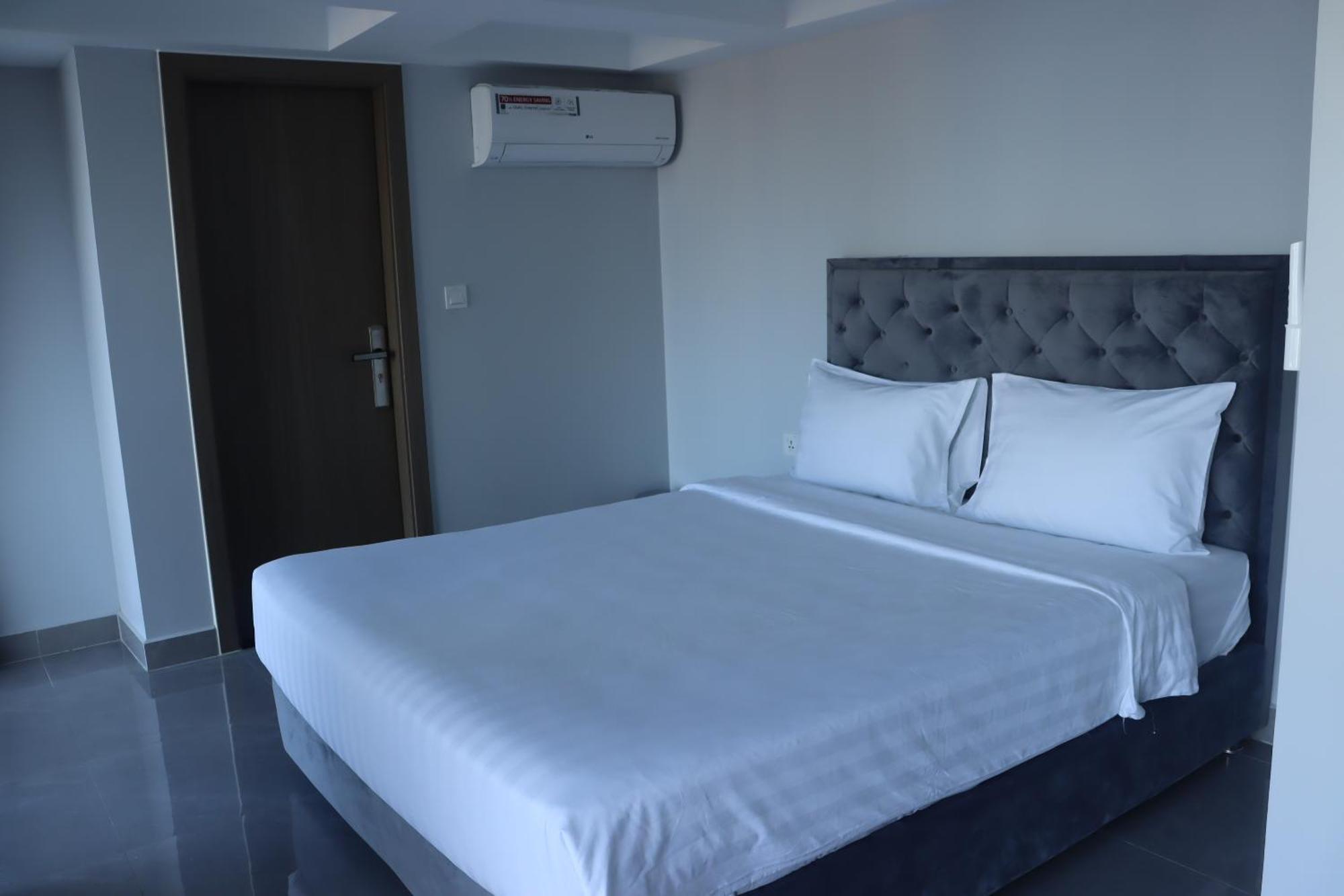 Parc21 Luxury Boutique Hotel Phnom Penh Dış mekan fotoğraf