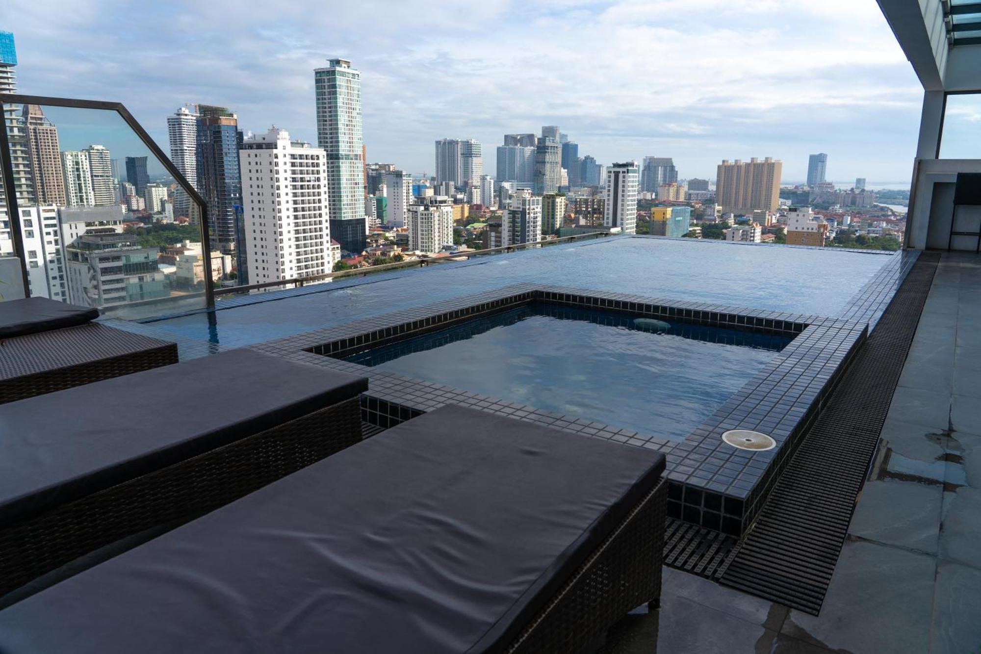 Parc21 Luxury Boutique Hotel Phnom Penh Dış mekan fotoğraf